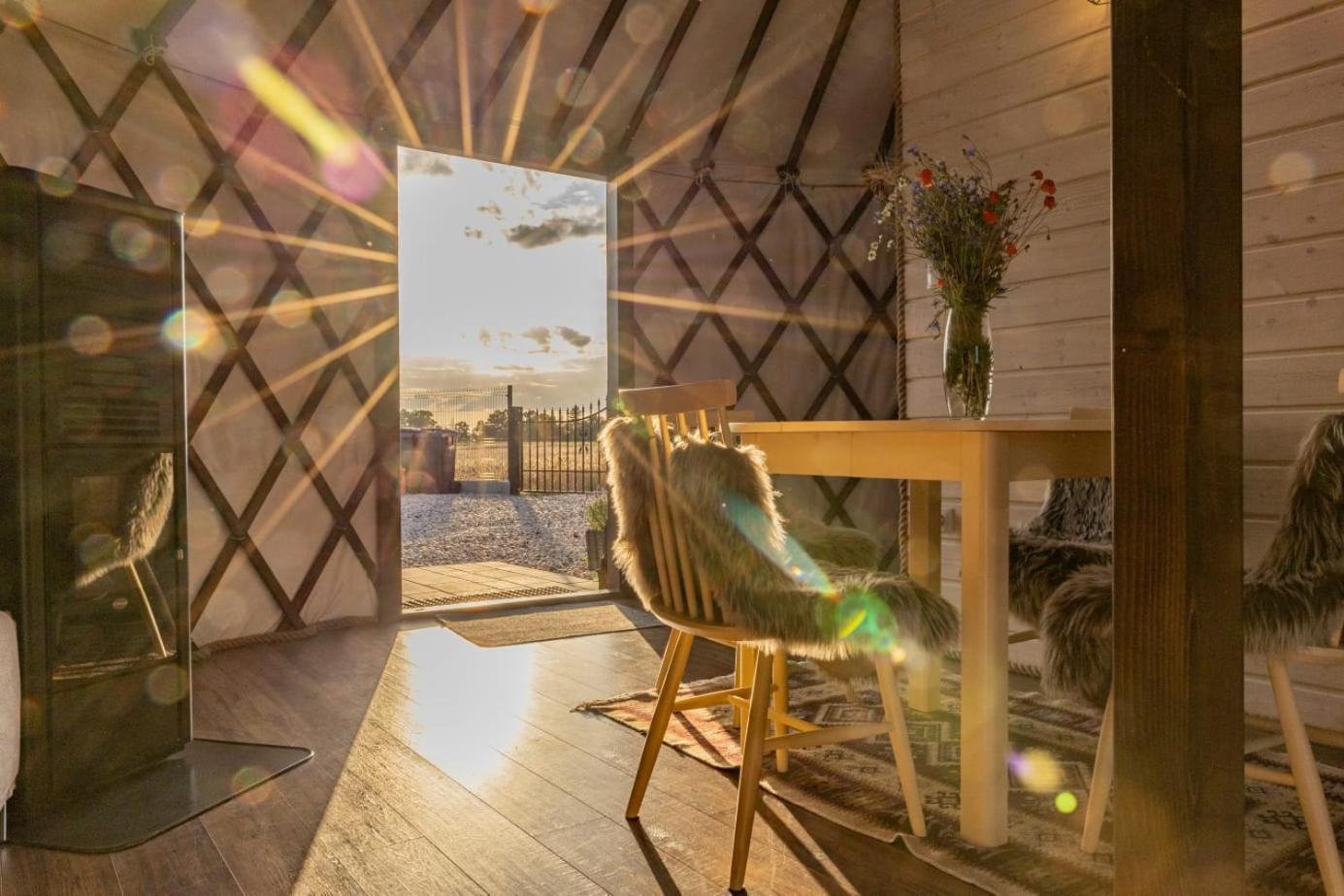 Luxury tent Jurtowe Wzgorze Glamping *