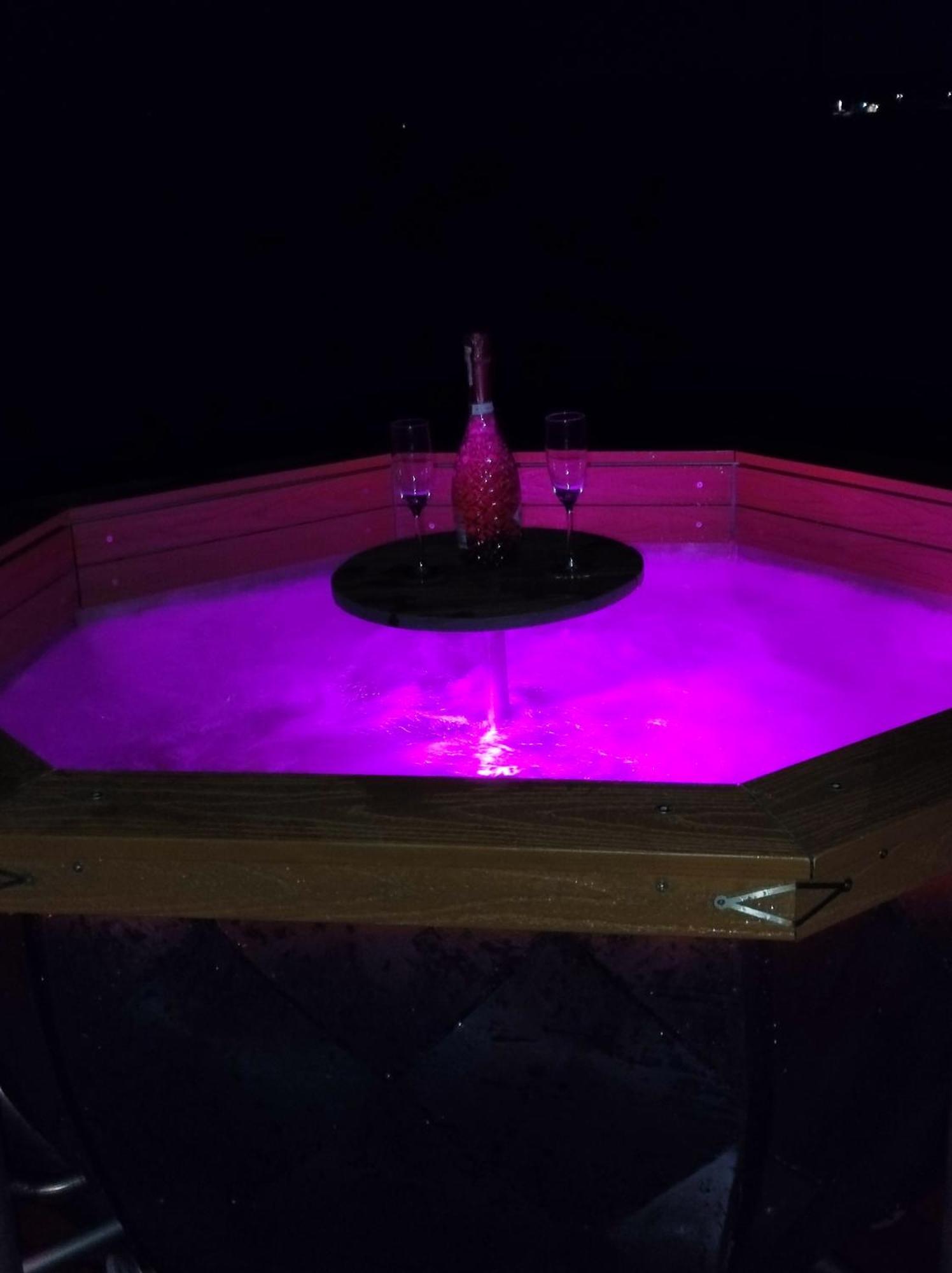 Jurtowe Wzgorze Glamping