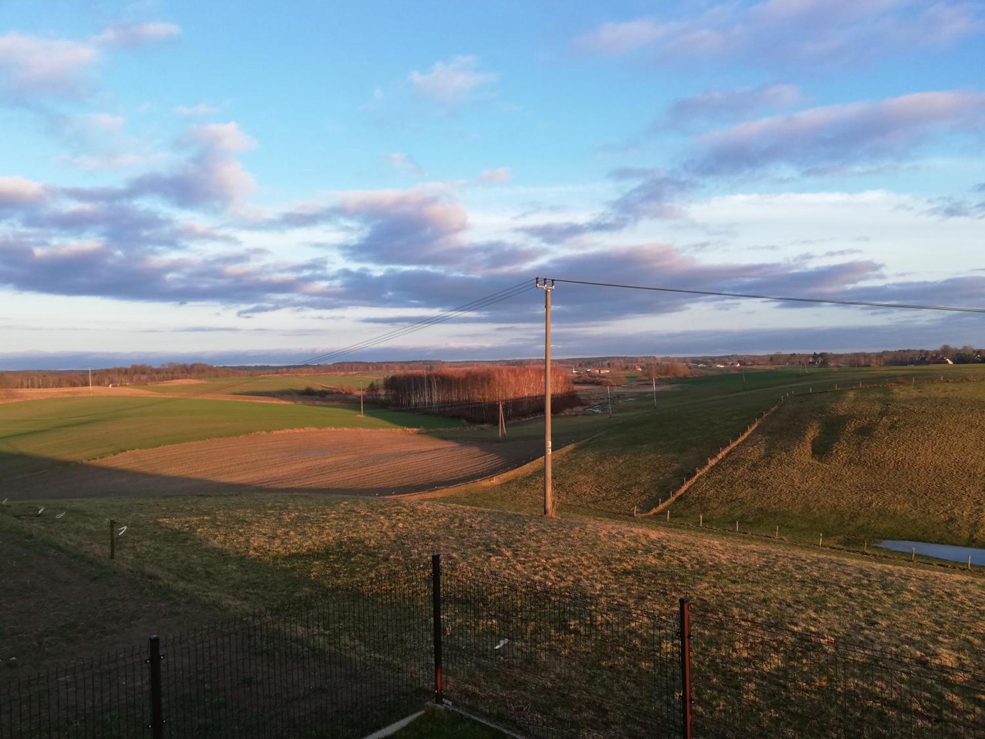 Jurtowe Wzgorze Glamping *